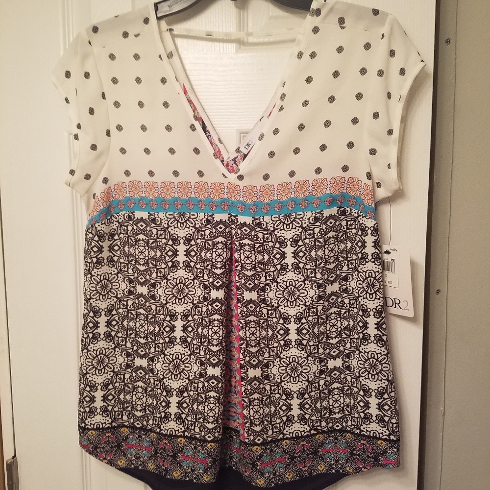 Juniors patterned top-NWT